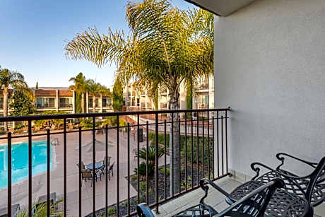 King Room with Balcony & Pool View