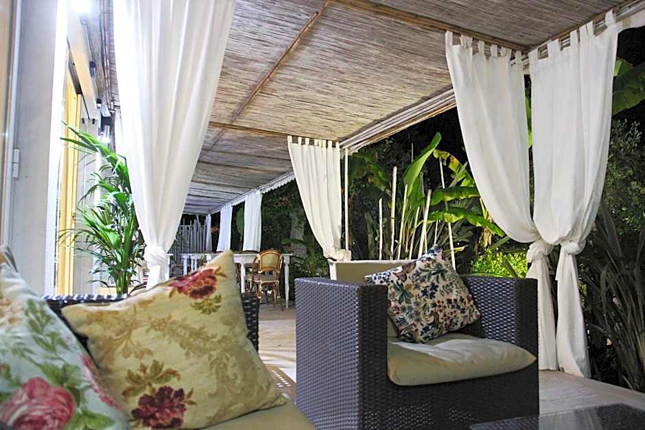 Hotel Bijou
