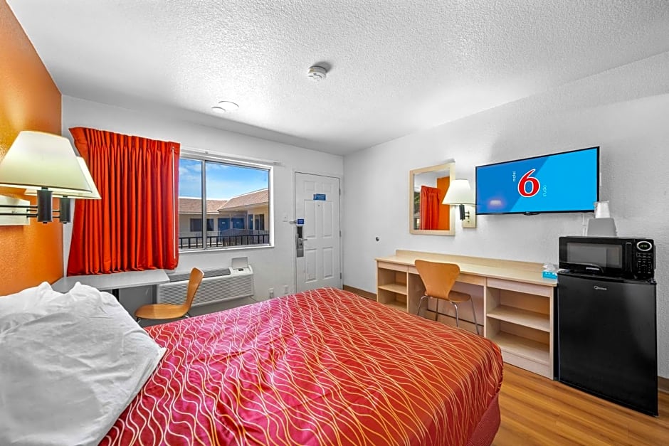 Motel 6-Big Bear Lake, CA