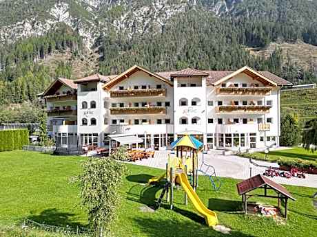 Hotel Alpin