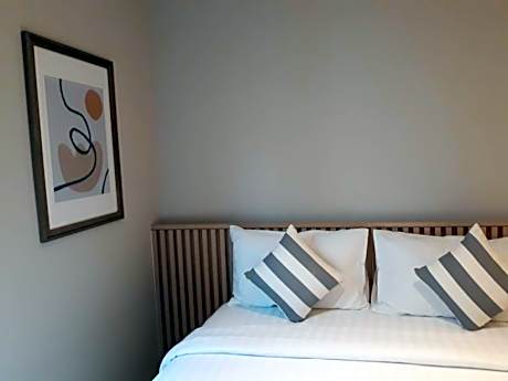 Family Non-Smoking Room