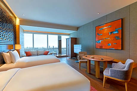 2 Double Beds River View