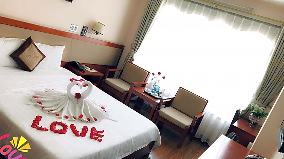Photo 1 of 11 of Deluxe 1 Double Bed