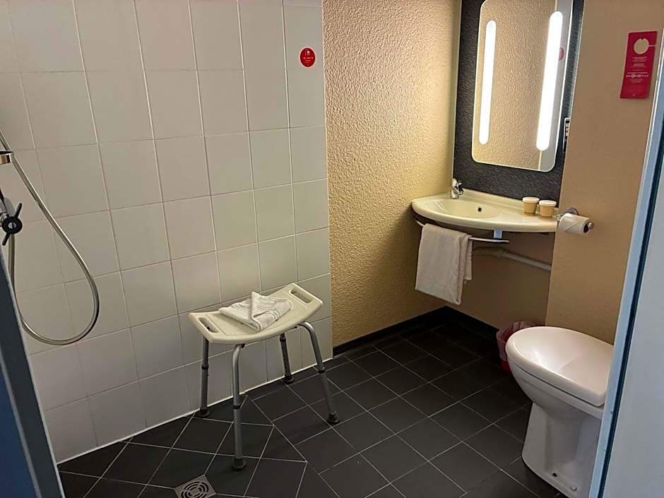 ibis Lorient