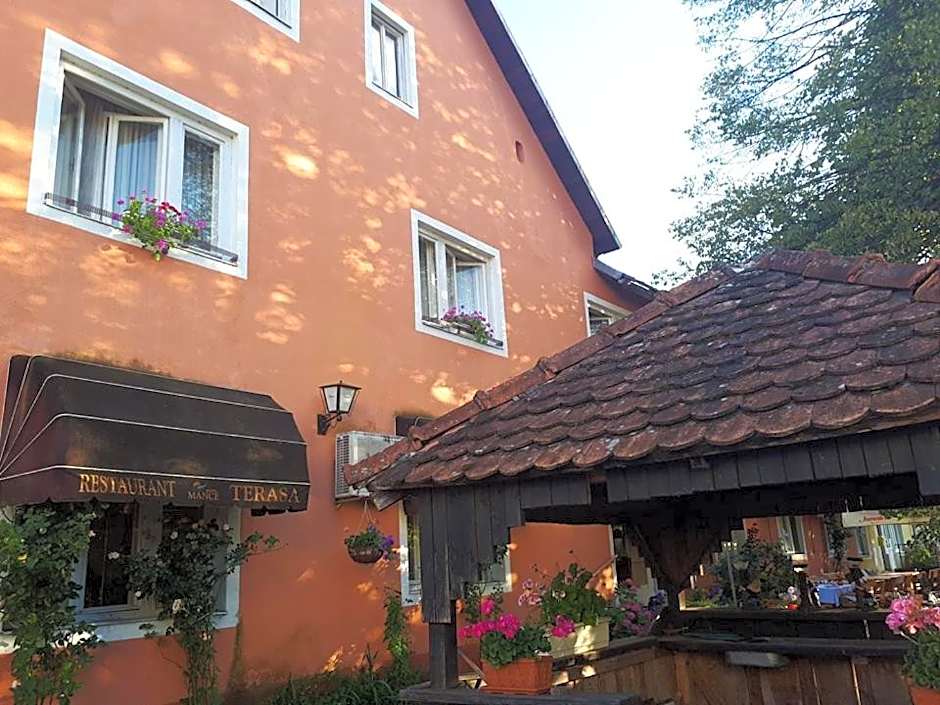 Hotel Mance