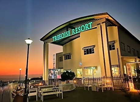 Goroomgo Treeiose Resort Baddi