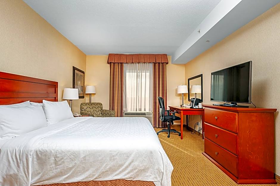 Holiday Inn Express Hotel & Suites Clarington - Bowmanville By IHG