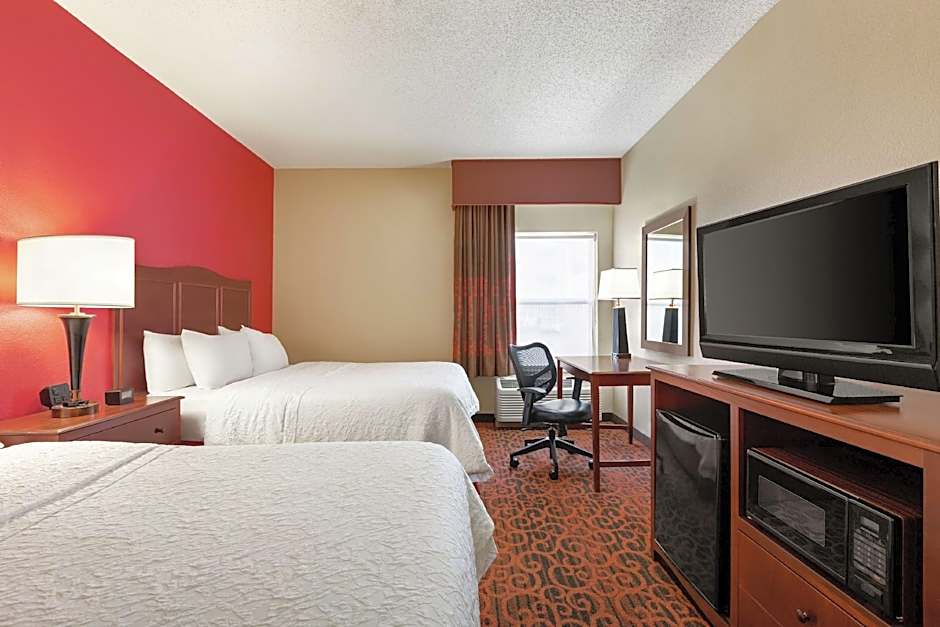 Photo 1 of 4 of 2 Queen Beds, Hearing/Mobility Accessible, Roll in Shower