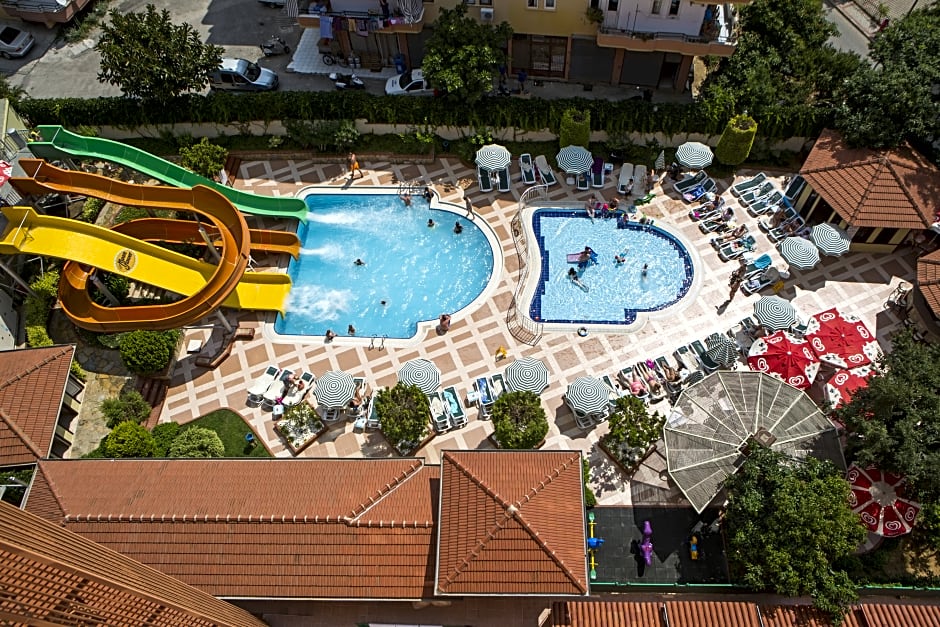 Villa Moonflower Aparts&Suites