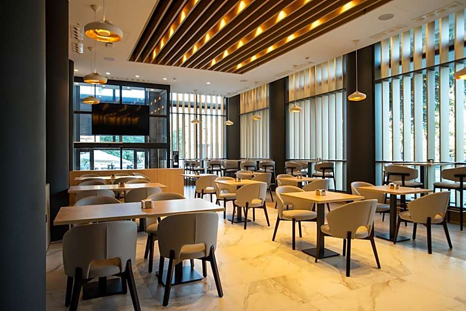 Hotel Granada Center