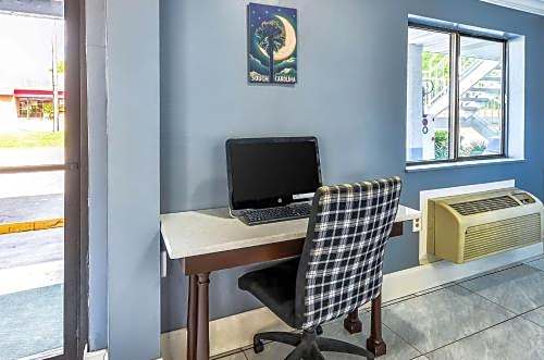 Rodeway Inn North Charleston - Ashley Phosphate