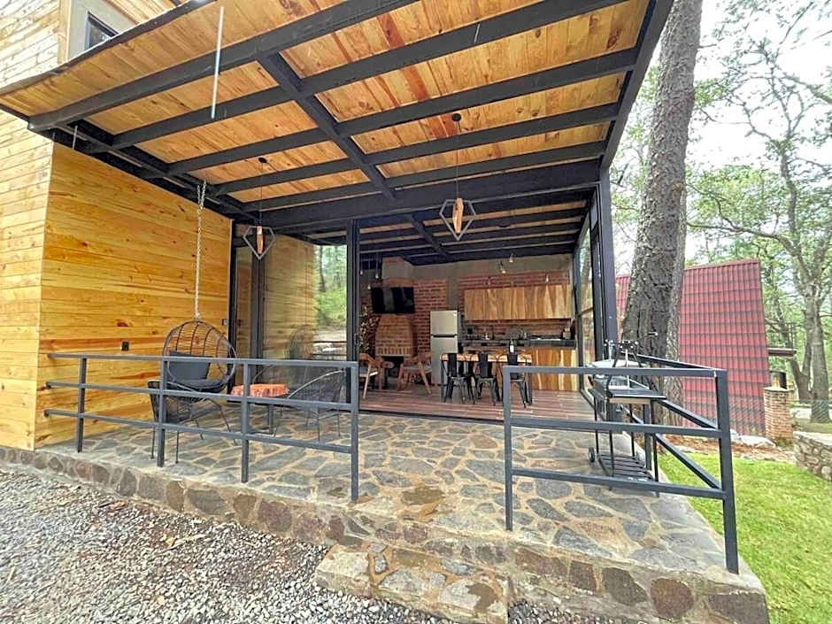 Hermosa Cabaña Inmersa en el Bosque de Tapalpa