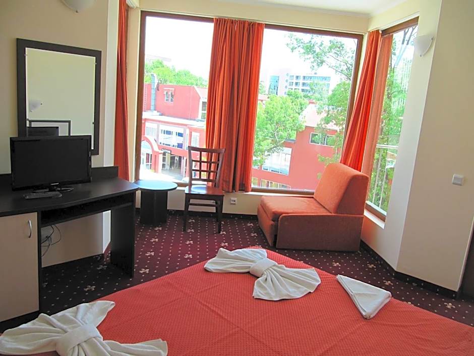 Maverick Hotel