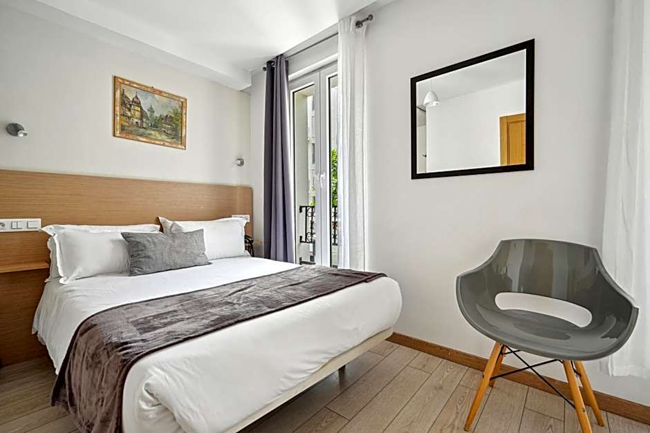 Hôtel Le National Clichy Paris