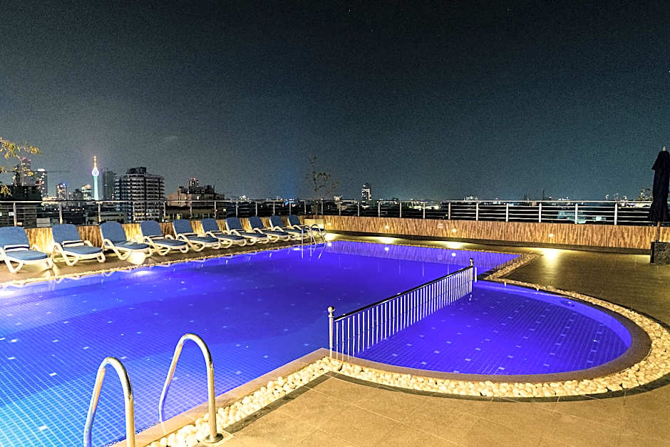 Pearl Grand By Rathna