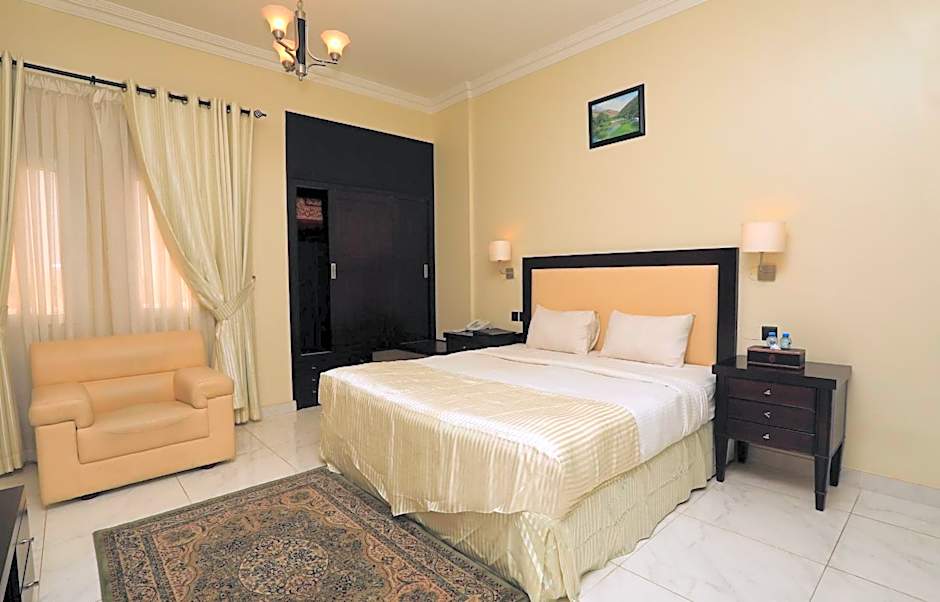 Remas Hotel Suites - Al Khoudh, Seeb, Muscat
