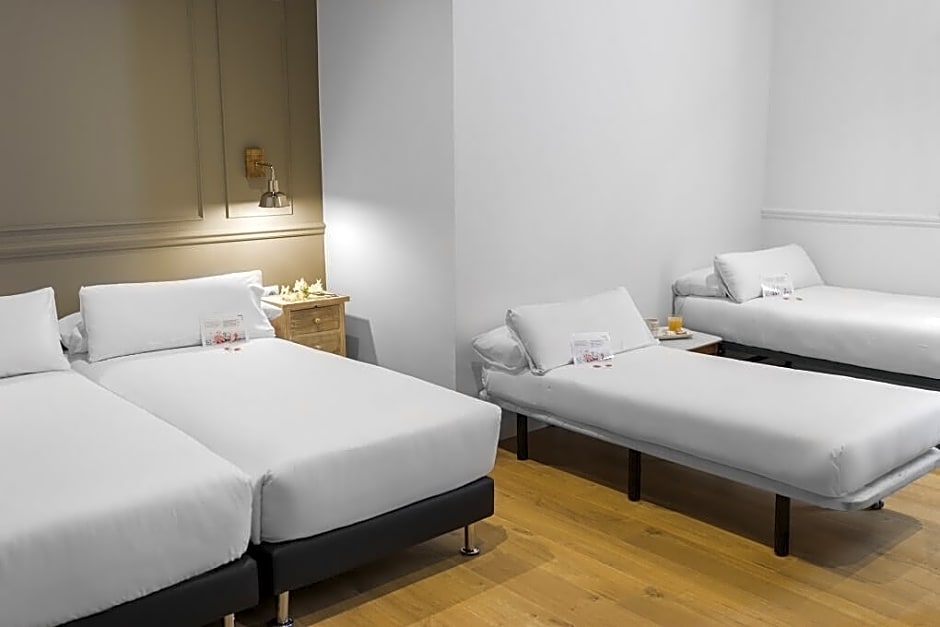 Mesón Castilla Atiram Hotels