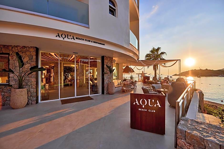 Universal Hotel Aquamarin