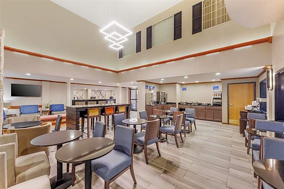 Best Western Alamo Suites Downtown