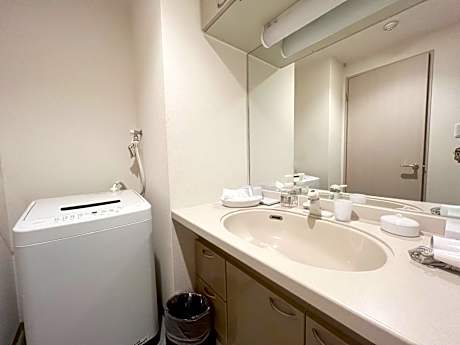 Type B Japanese-Western Room High Floor 7-10F - Non-Smoking