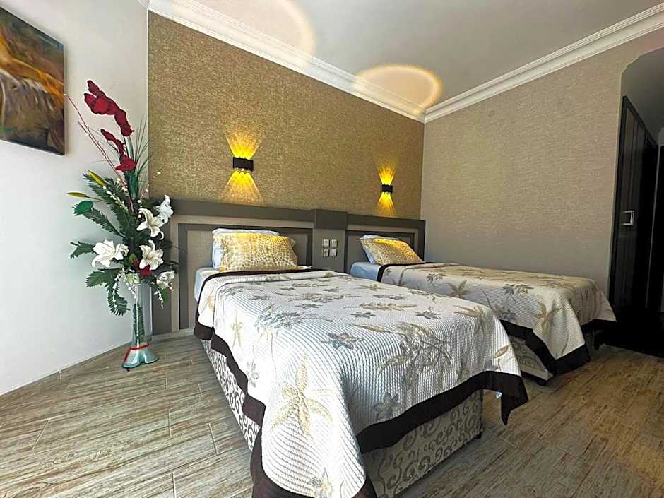 Monte Carlo Hotel
