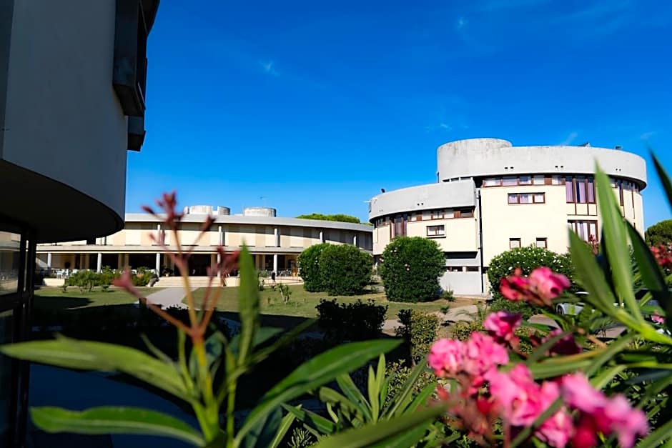 CSA Hotel Beach & Park