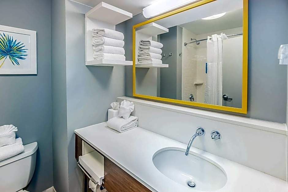 Hampton Inn By Hilton Pensacola Beach