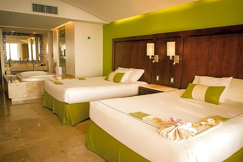 Azul Ixtapa Grand All Inclusive Suites - Spa & Convention Center