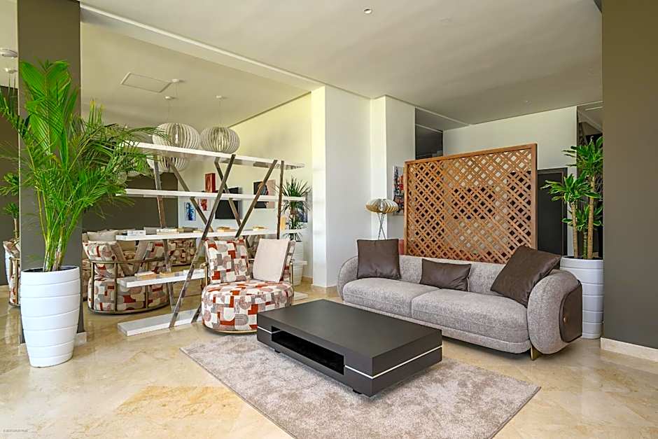 PLAYA DEL PACHA Suites Hotel