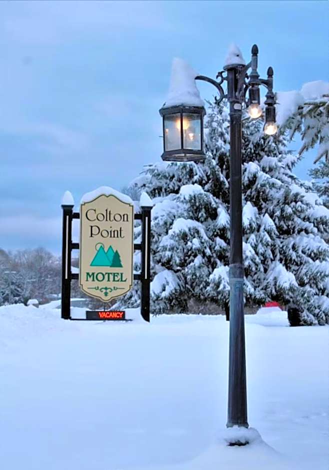 Colton Point Motel