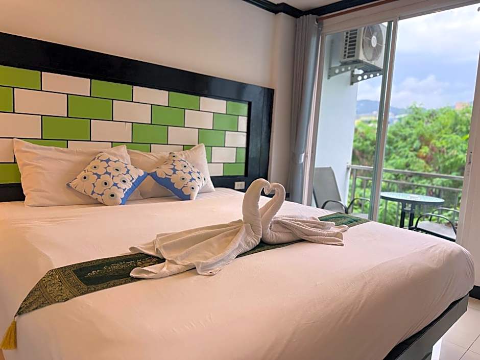 COZY Residence Patong