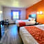 Howard Johnson by Wyndham Galveston