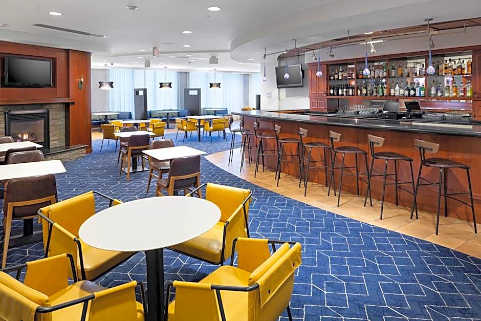 Courtyard by Marriott Shelton