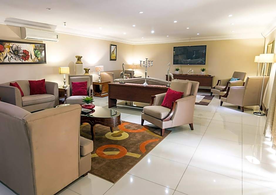 Lakeview Boutique Hotel & Conference Center