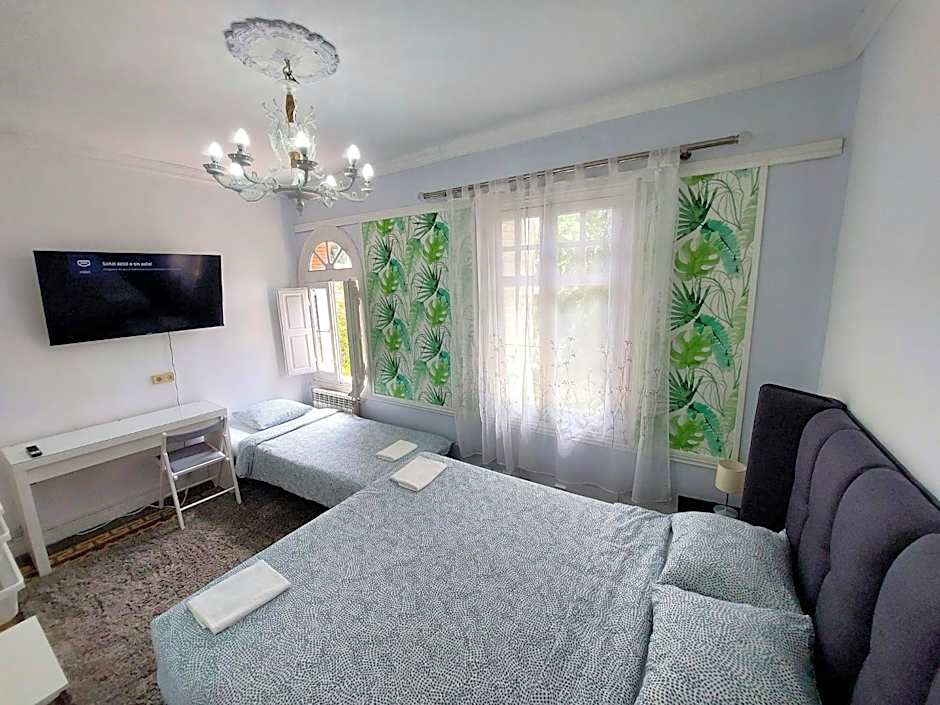 N1 Casa de Madrid - greenpeace line