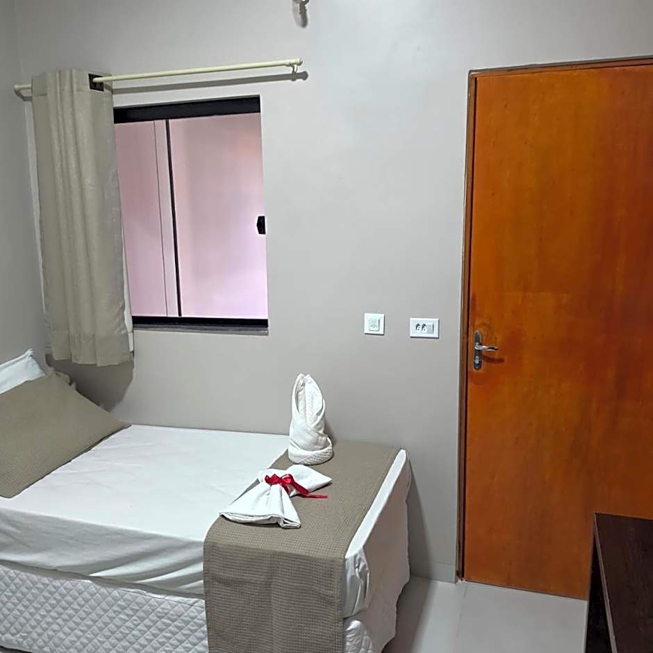 New Center Hotel