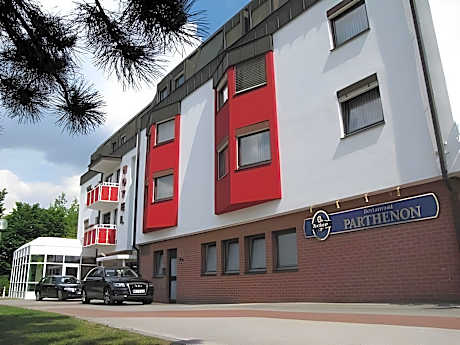 Montana Hotel