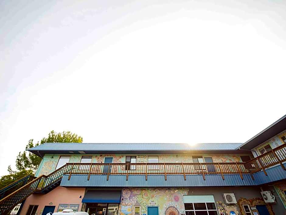Ashland Commons Hostel