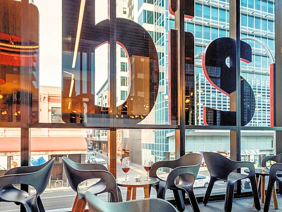 ibis Adelaide