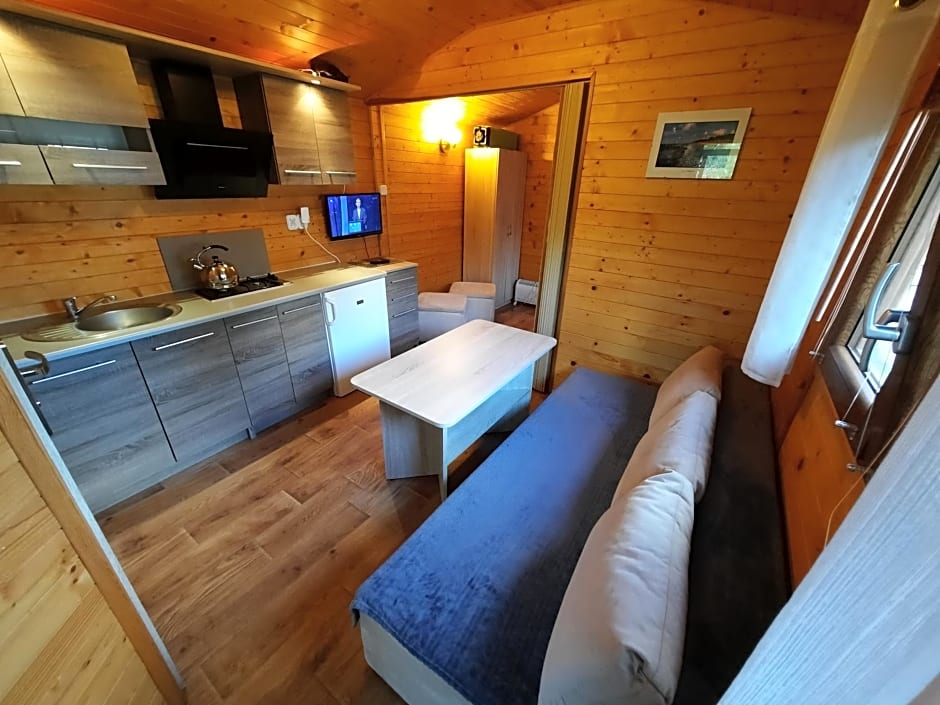 Domki Letniskowe 777