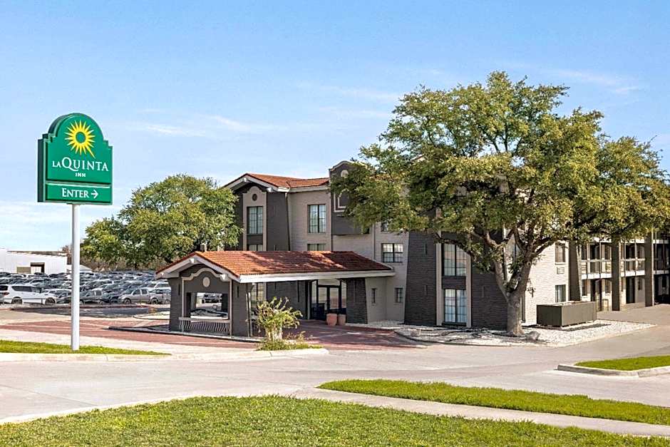 La Quinta Inn San Antonio I-35 N at Toepperwein