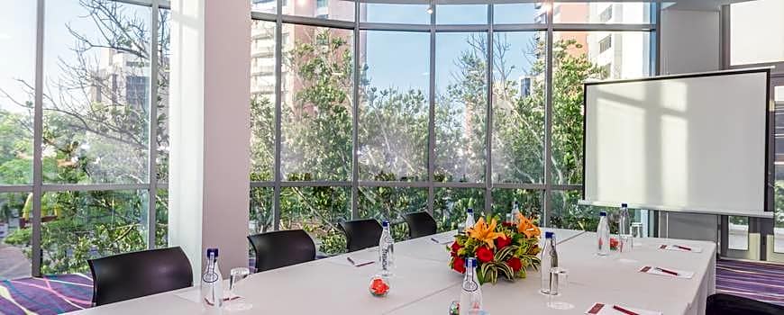 NH Collection Royal Smartsuites