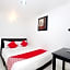 OYO 711 Tawaquf Inn