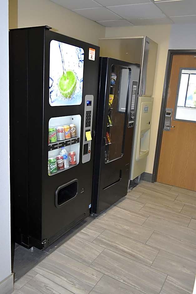 Quality Inn & Suites Brooks Louiville South