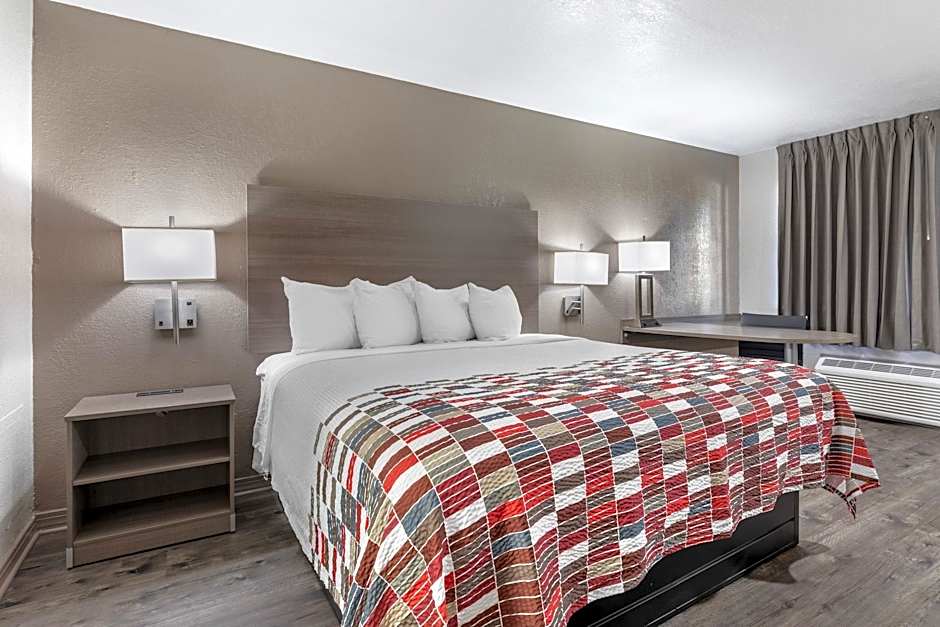 Red Roof Inn Canton, TX