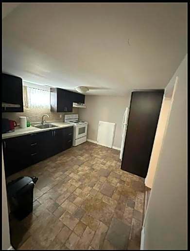 Cozy room near Pickering OPG