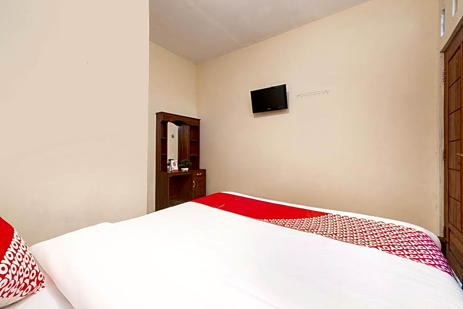 OYO 3076 Lilik Homestay Syariah