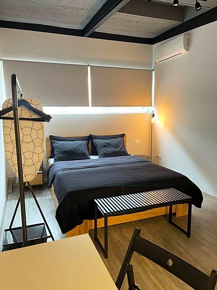 Ermoo Athens Modern Living