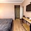 Hotel N16