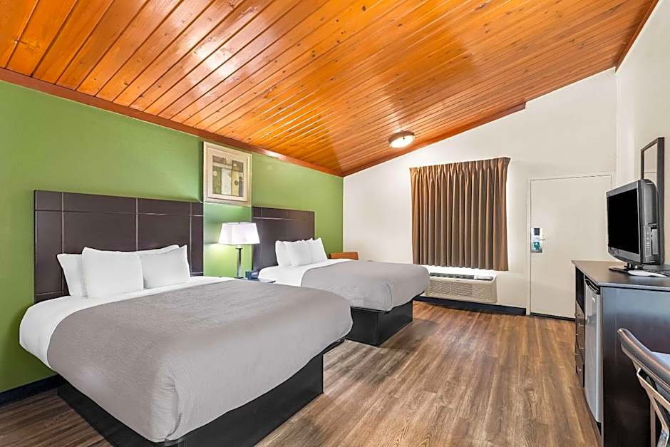 Quality Inn Tullahoma